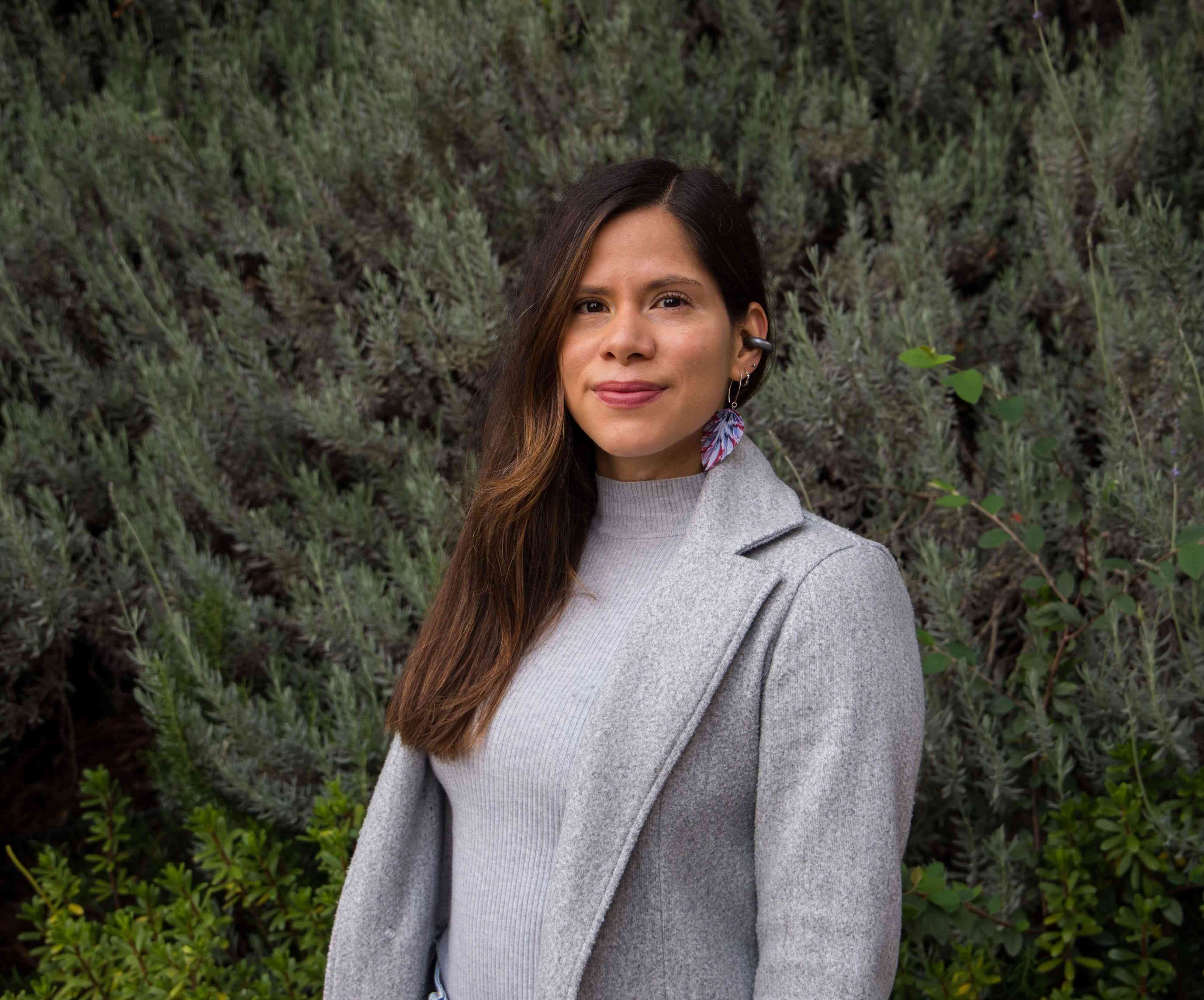 Olga Camila Hernández, profesora del Departamento de Estudios del Lenguaje, participó como co-autora de un artículo académico publicado en la Universidad de los Andes.